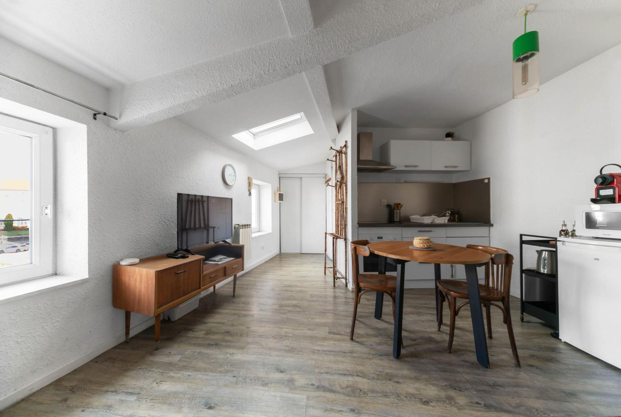 La Grande Maison Clermont - Appartements Centre Ville Luaran gambar